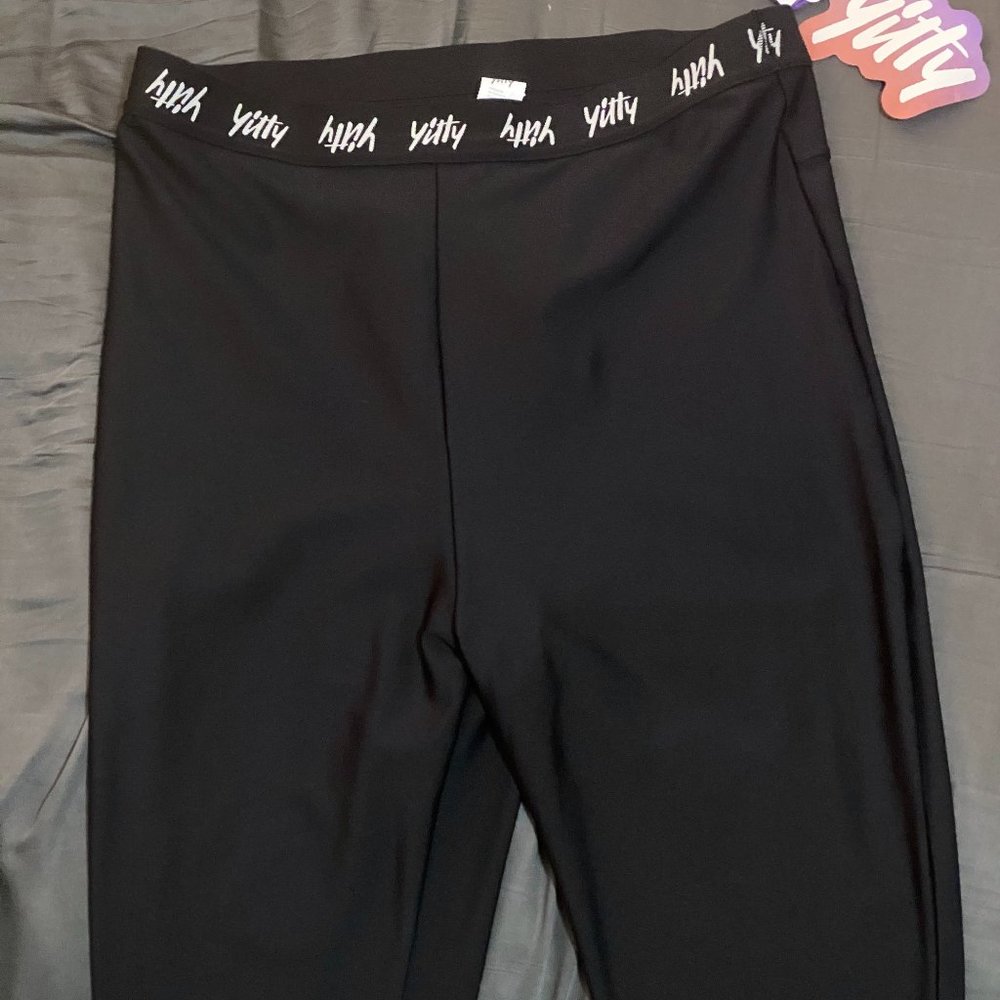 Yitty Major Label High Waist Leggings [Iconic Black]